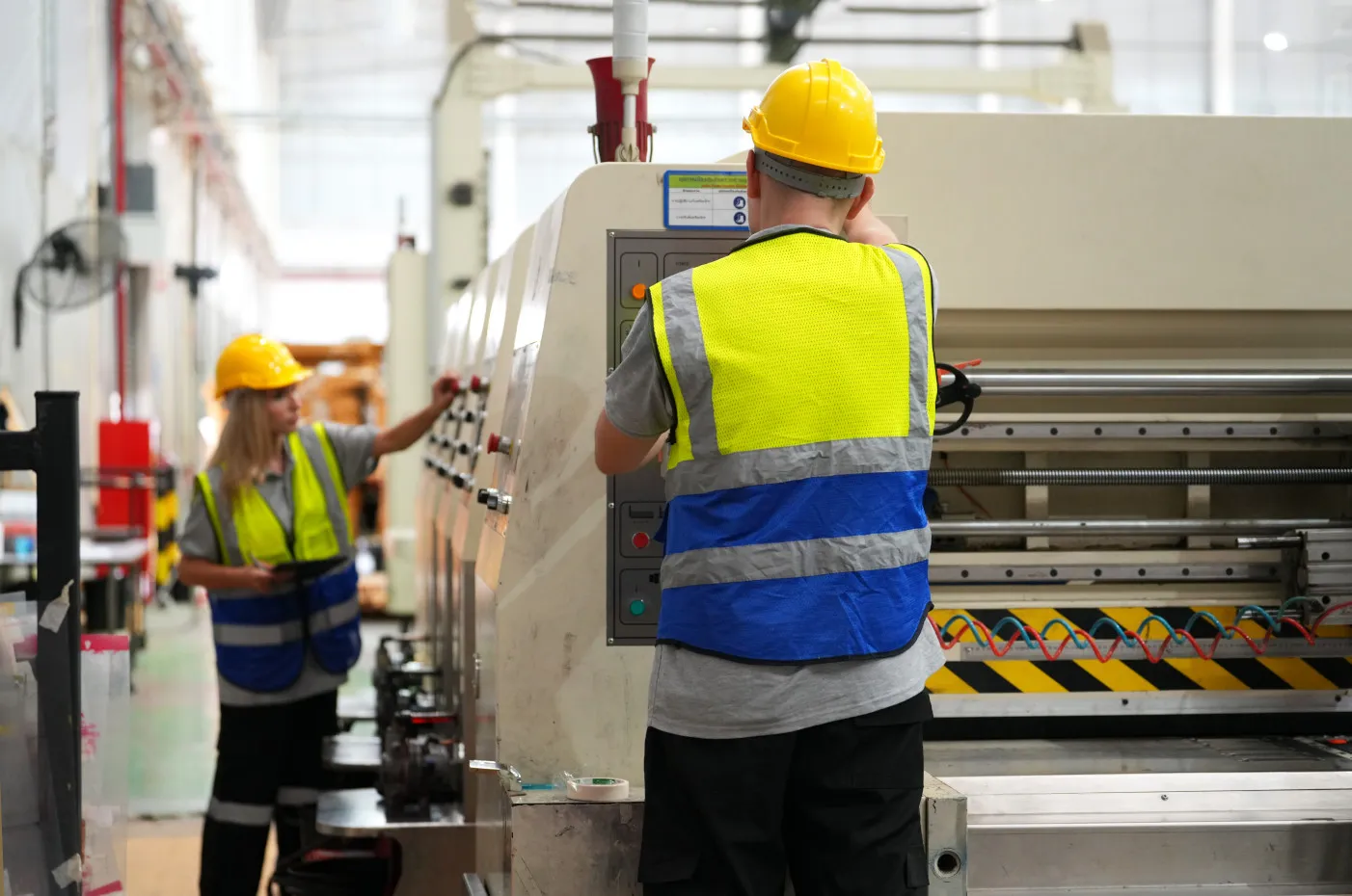 Manufacturing and Production Roles Hire by Hire Engine_1402x930